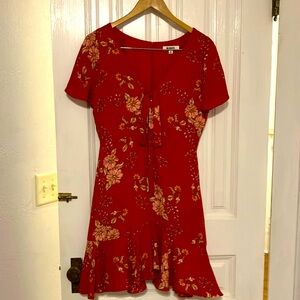 Red/fall floral knee-length BB Dakota dress